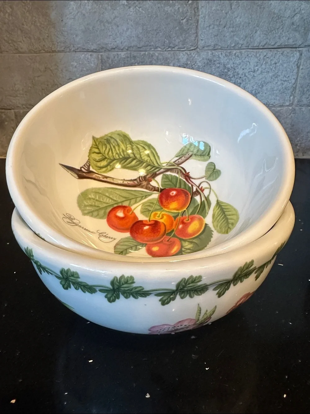Set of Two Portmeirion Pomona Salad/Dessert/Fruit Bowls with Fruit Illustrations